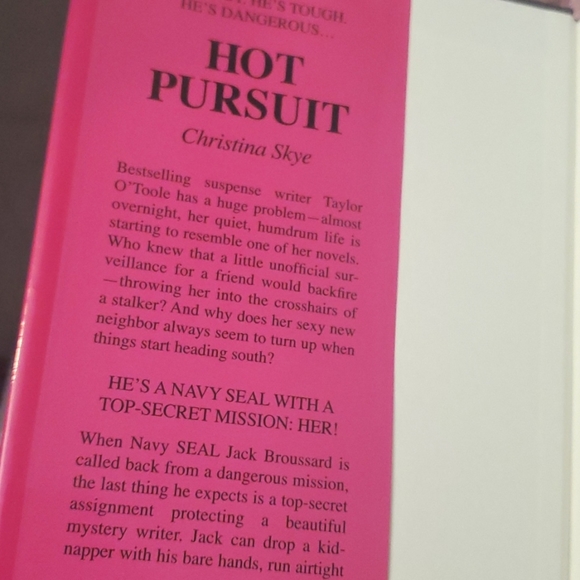: 3 Christina Skye books hot pursuit , my spy , & to catch a thief all Hardcover - Picture 5 of 11